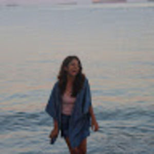 Meet your Posher, Tania